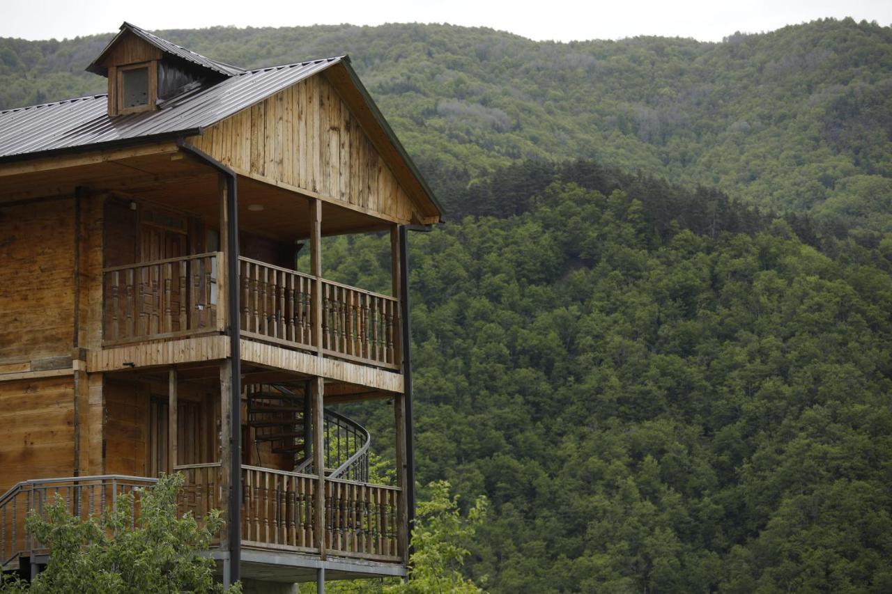 Gentry House Hotel Ambrolauri Kültér fotó