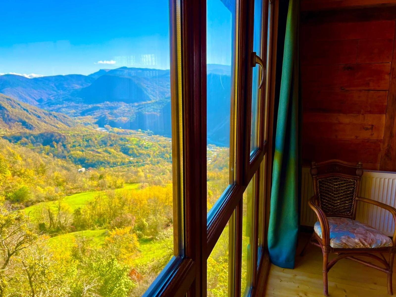 Gentry House Hotel Ambrolauri Kültér fotó