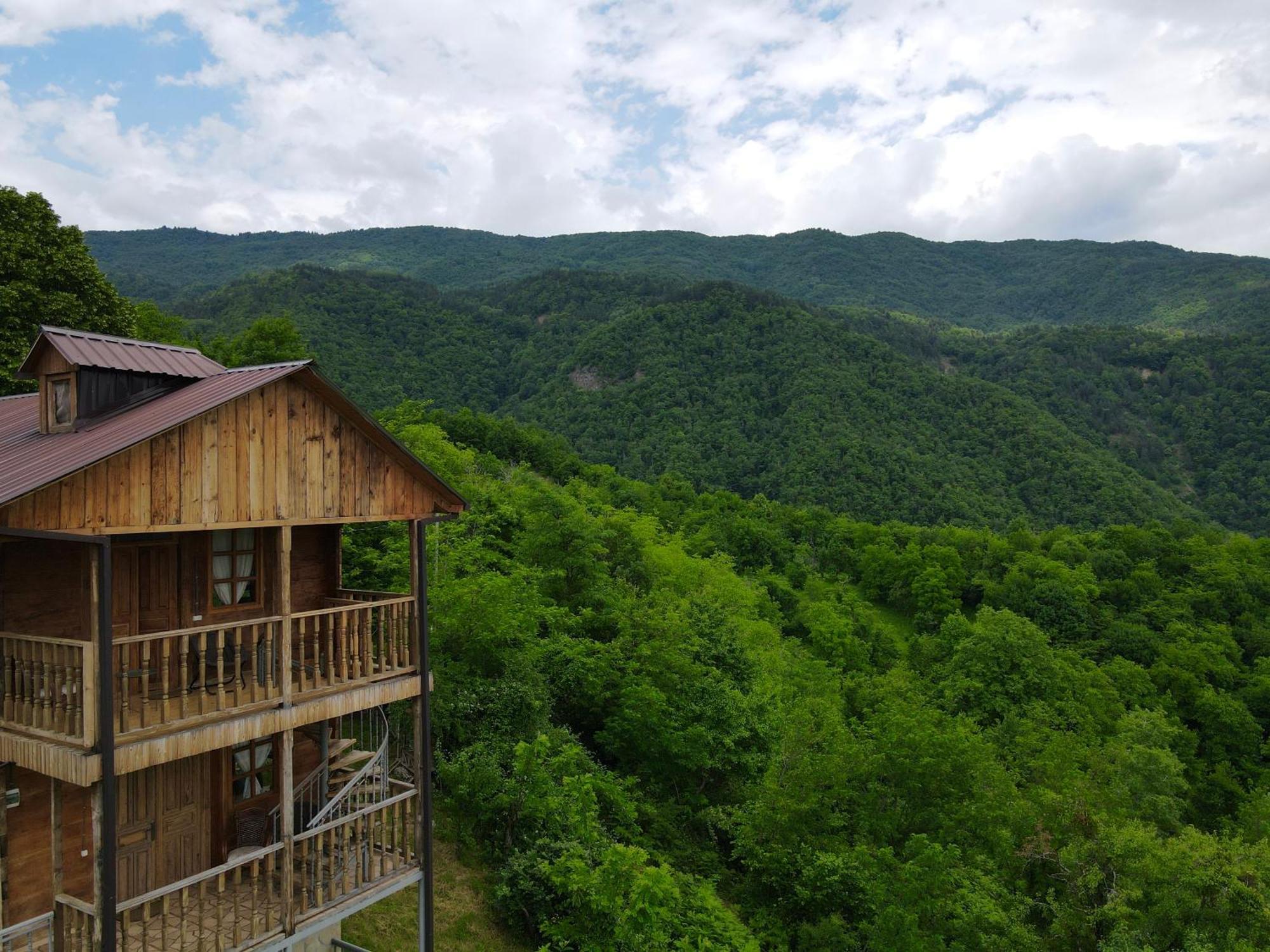 Gentry House Hotel Ambrolauri Kültér fotó